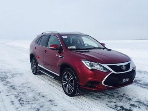 比亚迪不但改了车标，还配全时四驱，7座SUV市场它横扫称王？