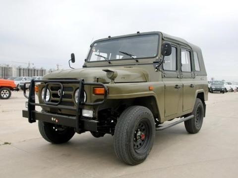 这才是最神气的212! 堪比路虎卫士