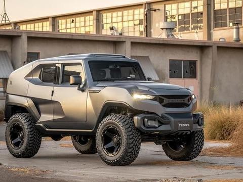 世界最帅牧马人！价格只贵奔驰G级2倍，外观比奔驰G霸气10倍！