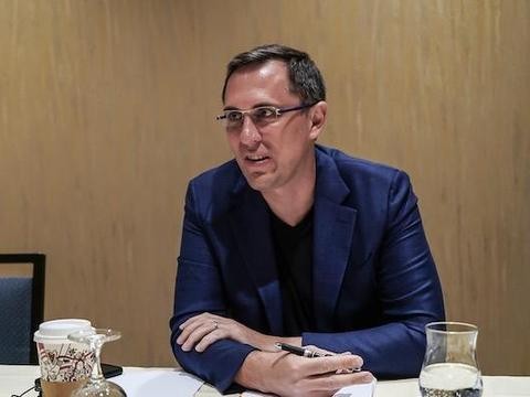 没有后视镜, 50寸中控大屏, 扬言对标BBA, 这款SUV只卖30万!