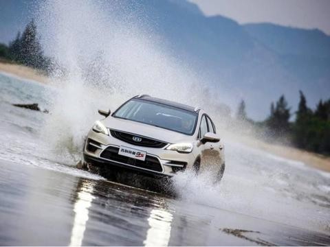 上市20个月卖出20万辆, 这款车你坐着复兴号要追2个半小时!