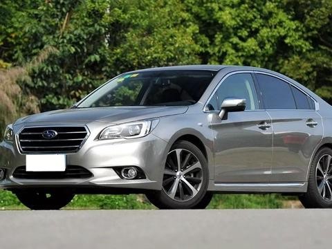 美国权威推荐的四驱轿跑，全进口只卖22万，还要啥宝马3系？