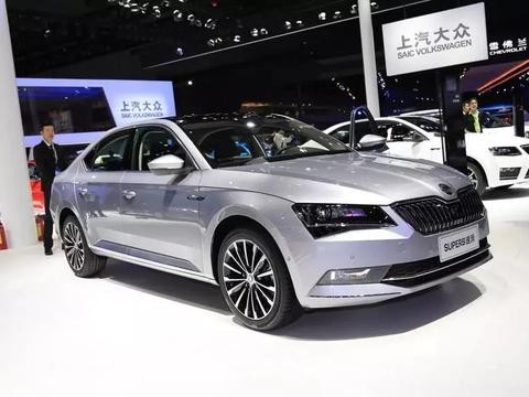 15万拿下合资B级车！运动、舒适、空间大的全都有！