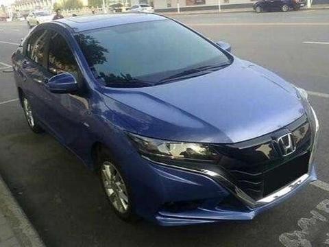 本田最失败的车型，油耗3毛多，顶配才12万，竟然卖不动？