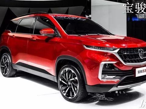 这就是全新一代宝骏730? 还有“鸡腿”挡把!！