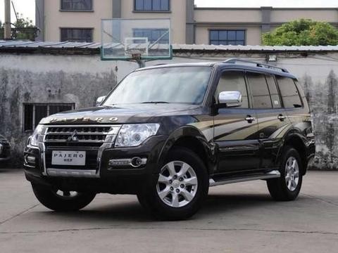 买普拉多不如买这车，3.0L V6发动机，动力配全时四驱！