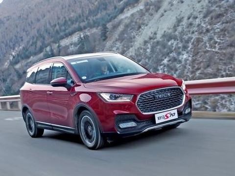 H6地位不保, 轴距2米8, 25寸奔驰双屏, 仅售6万