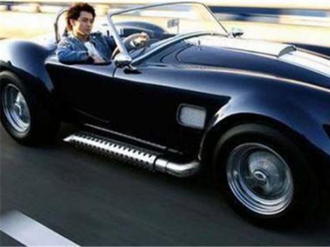 不老男神摇身蜕变成家主，上亿豪车被淹，笑谈变“水牛！”