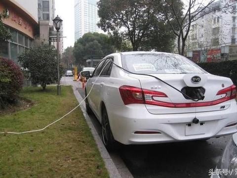 电动汽车每到冬季续航里程缩短，甚至电量骤减，问题在开暖风么？