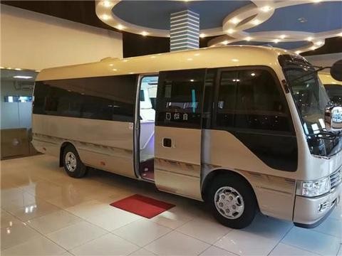 模仿只能得其形，丰田考斯特 24年的见证，一直被模仿从未被超越