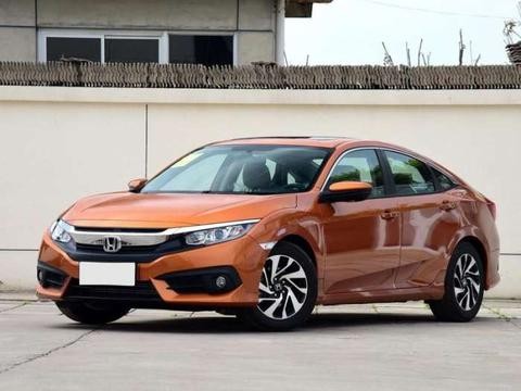 东风本田思域 外观时尚酷炫，操控性能强，隔音效果赞