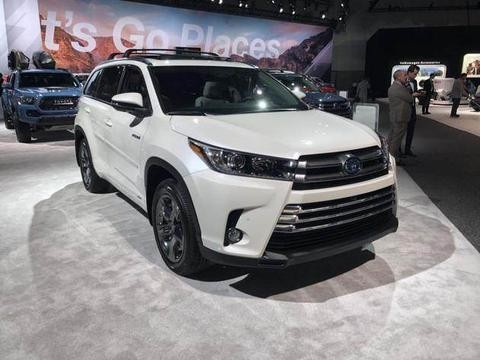 汉兰达推出混动版，V6发动机，越野能与路虎揽胜抗衡！