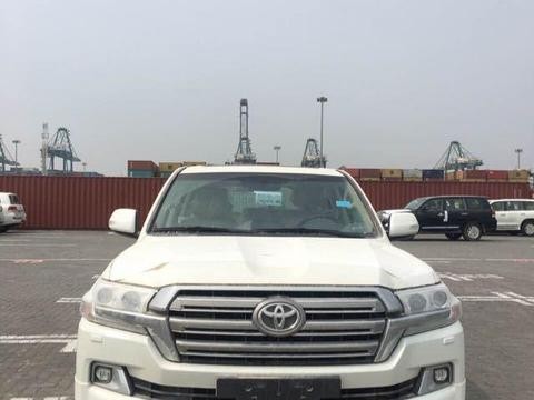 豪车丰田酷路泽4600品质如一能力超群