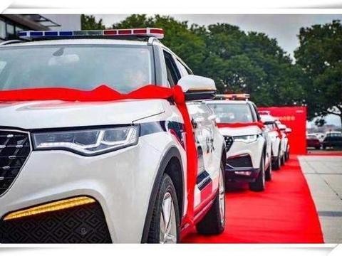 大批众泰旗舰T700被采购作为警车
