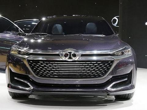 北汽这车颜值不输宝马奥迪！1.8T奢华内饰竟不到10万？