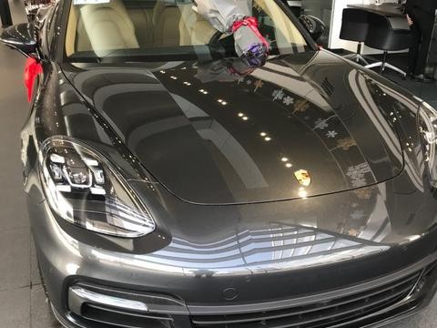 江苏小伙124万全款提保时捷Panamera，启动车的时候车主却一脸懵