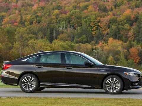 全新十代雅阁将于3月上市，工信油耗仅6L，走经济型路线？