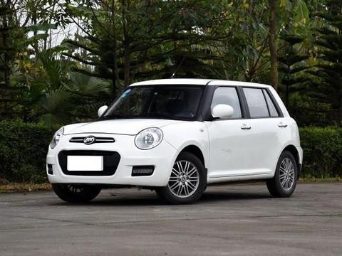 国产推混动神车，形似宝马MINI，旋钮换档配熊猫中控，仅5.18万