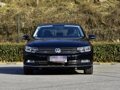 国内第一中型车，销量再创佳绩，力压凯美瑞，仅售18万