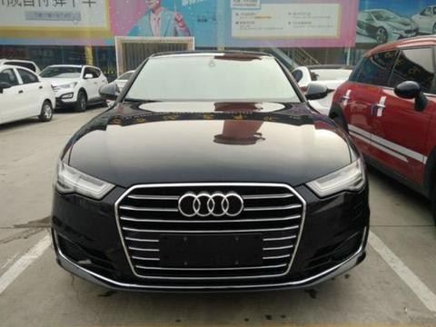 小伙花39万买辆丐版奥迪A6L，上牌师傅看到车尾处也忍不住笑了