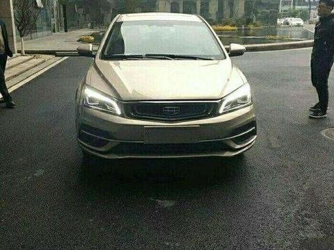 18款吉利帝豪到店，1.4T发动机+全液晶显示仪表，7万起再创佳绩