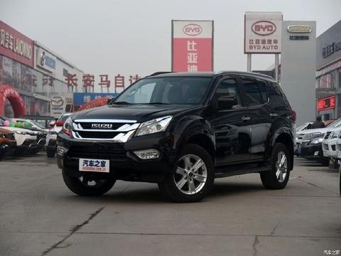 “国产版陆巡”，越野利器，3.0T配四驱，仅17万，随意攀爬西藏