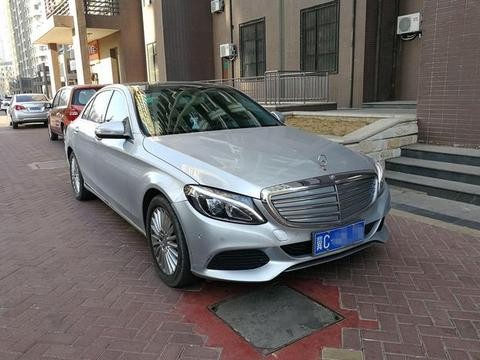 奔驰可以完全碾压宝马3系和奥迪A4L