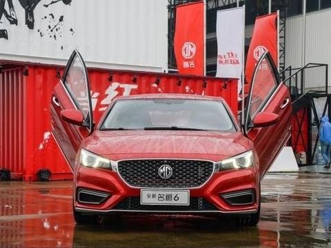 百公里加速6秒, 可改剪刀门, 仅售9万起, 还买啥思域?