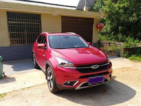 男子12万提瑞虎7，表示比BBA还有面子，操控直接秒杀宝骏560！