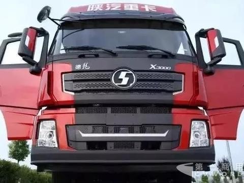 潍柴WP13 550发动机 700L大油箱 这款大马力重卡配置有点牛