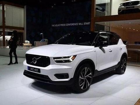 全新沃尔沃XC40来袭，颜值碾压奥迪Q3，18万起果断放弃大众途观