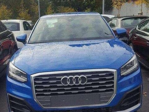 首台奥迪Q2到店，质感直逼百万卡宴或15万起售，还等什么领克01