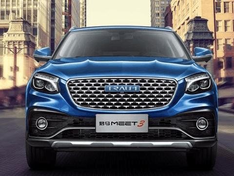 众泰新品牌, 君马MEET 3, 厉害了这相似度车标一改就是奔驰GLA了