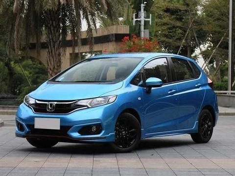 还买啥大众Polo, 本田全新换代小钢炮油耗仅3毛, 标配ESP仅7万起