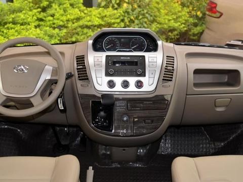 小老板买车记：问对人省下好几万、黄金档轻客提回家