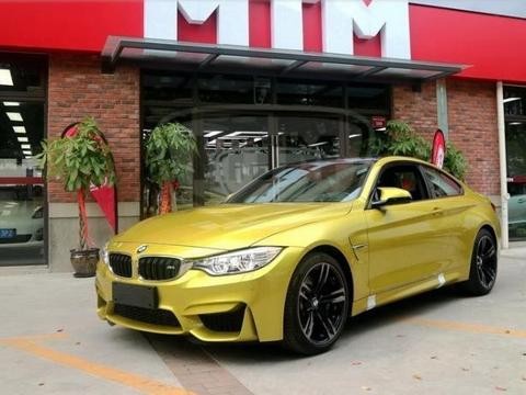 宝马M4- 搭载碳纤维传动轴低调的性能猛兽