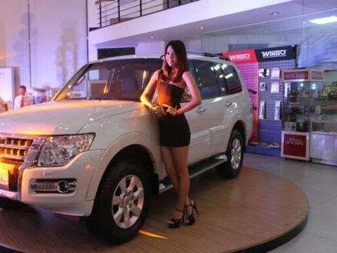 它是最便宜的3.0L大排量6缸合资车, 不到25万元还带超选四驱