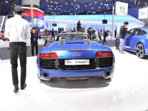 10年后再次入华却降50万, 敢叫板奔驰S级, 并非奥迪宝马而是它!