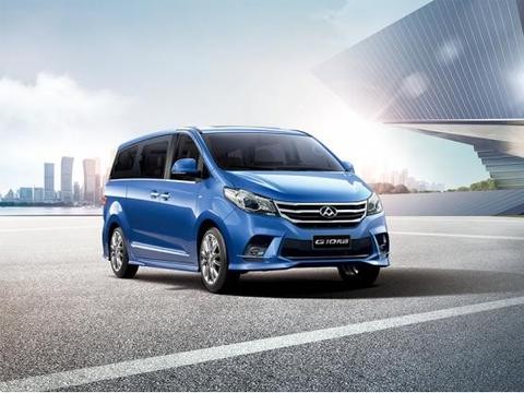 被同行骂惨了，这台MPV升级不加价，还让别人怎么混？