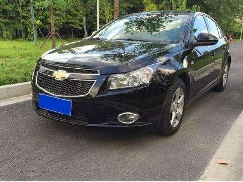 曾红极一时销量不输朗逸，官降3万求销量，现不足8万无人买单