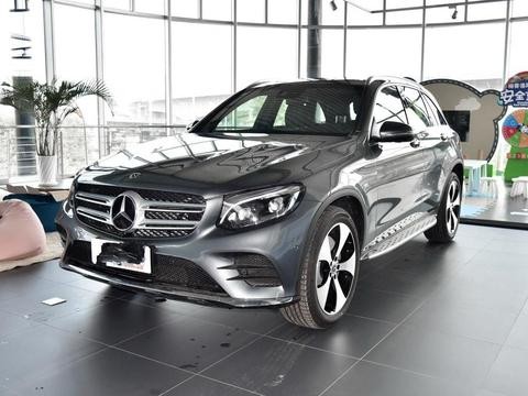 奔驰GLC外观设计屁股最美, 车长4米6中型SUV, 更加运动气派