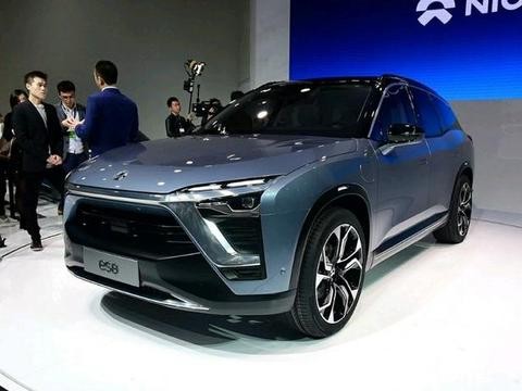 年底好车扎堆上市，除了领克01与蔚来，还有这台爆款互联网轻客