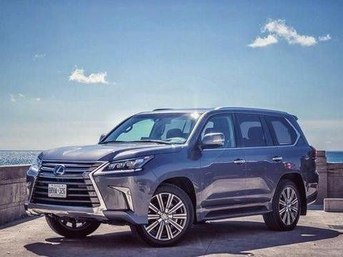 这款日系车比揽胜帅气，加价都提不到车，实力吊打汉兰达