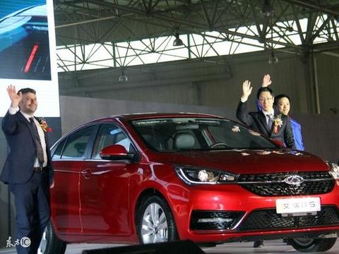 我买了艾瑞泽5后被邻居嘲笑疏远 我做了一件事情后关系很融洽