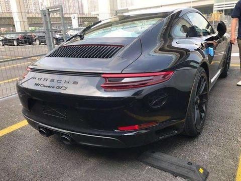 江苏车友花175万入手保时捷911, 拿出钥匙身边的朋友却笑了