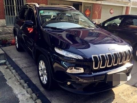 上市卖50万还要排队, 性能吊打奥迪Q5, 如今价格狂跌, 16万卖不动