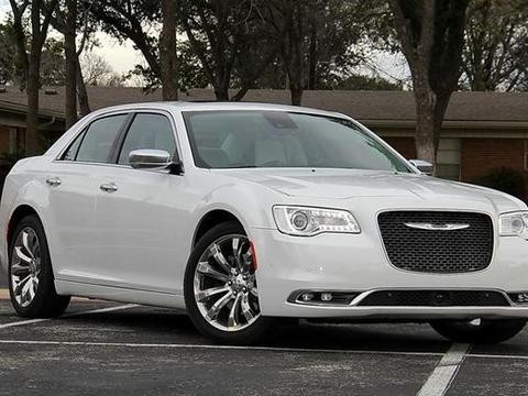 宾利车标，劳斯莱斯外观！