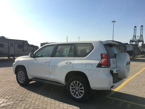 2018款丰田霸道4000，港口现车报价，要买的车友看下哦