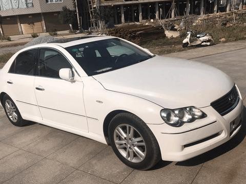 九万块收了一台老锐志又砸了六万多改装 看到实车后不得不服!