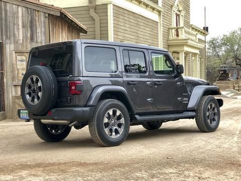 新Jeep牧马人面世，外观硬朗